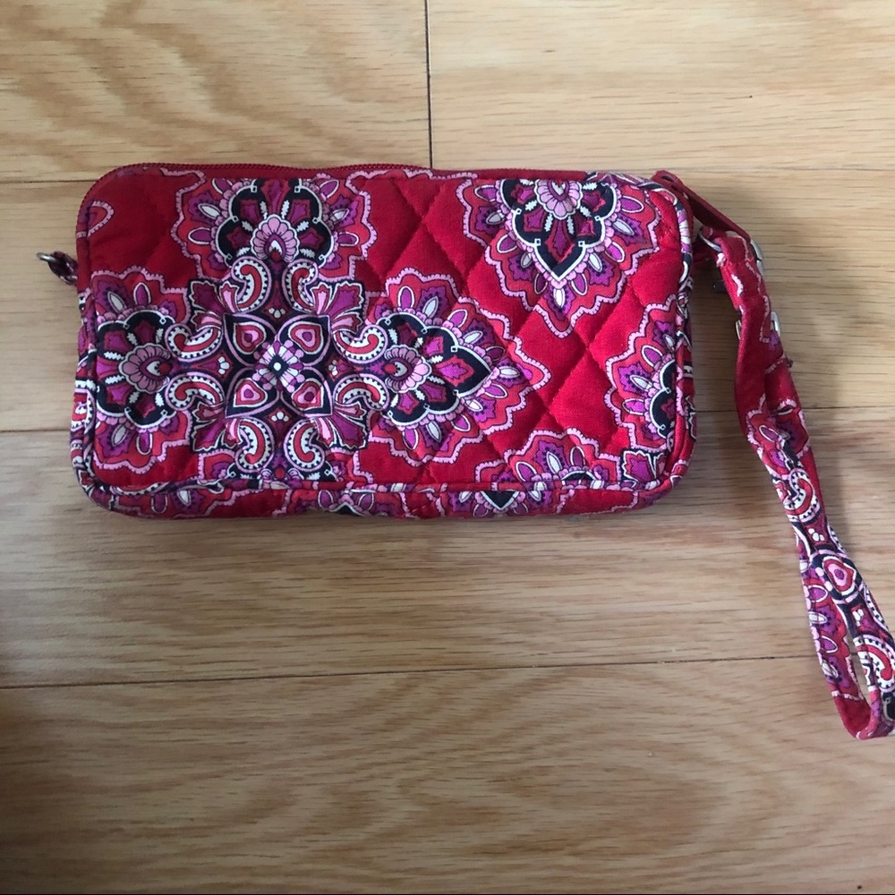 Vera Bradley wristlet wallet. Gently used.
